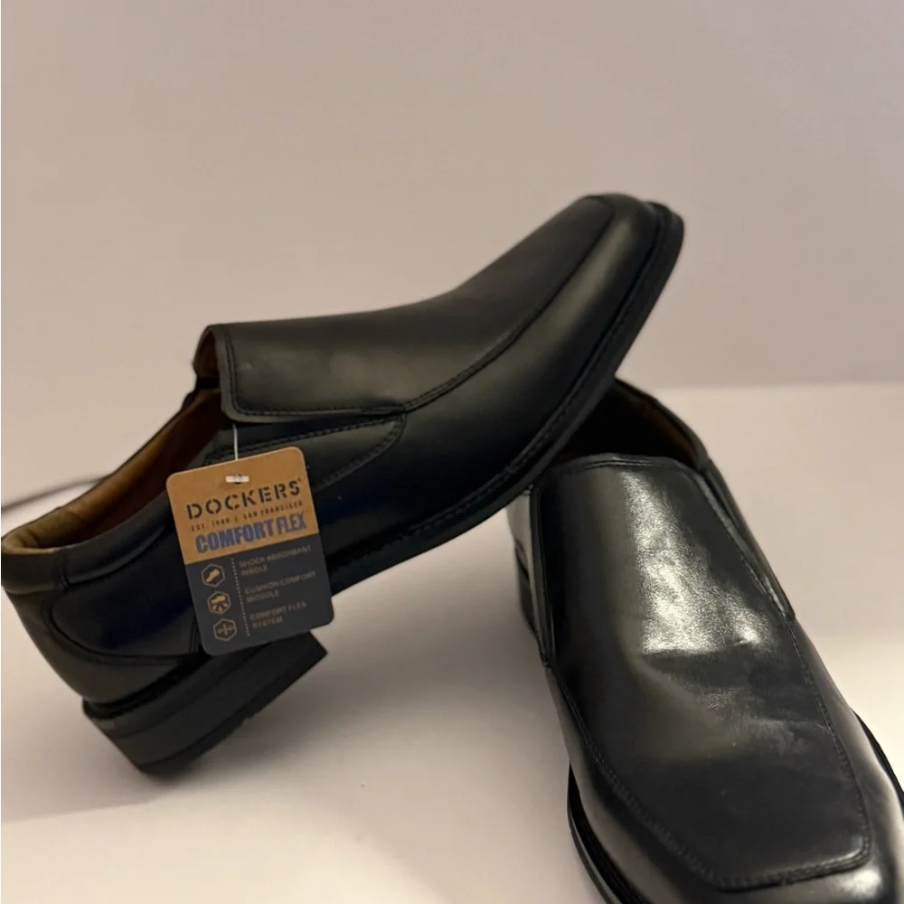 Dockers Tifton Men's Classic Black Slip-On Loafers Size 10 WIDE